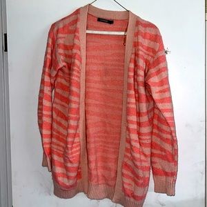 Girls Cardigan size LG